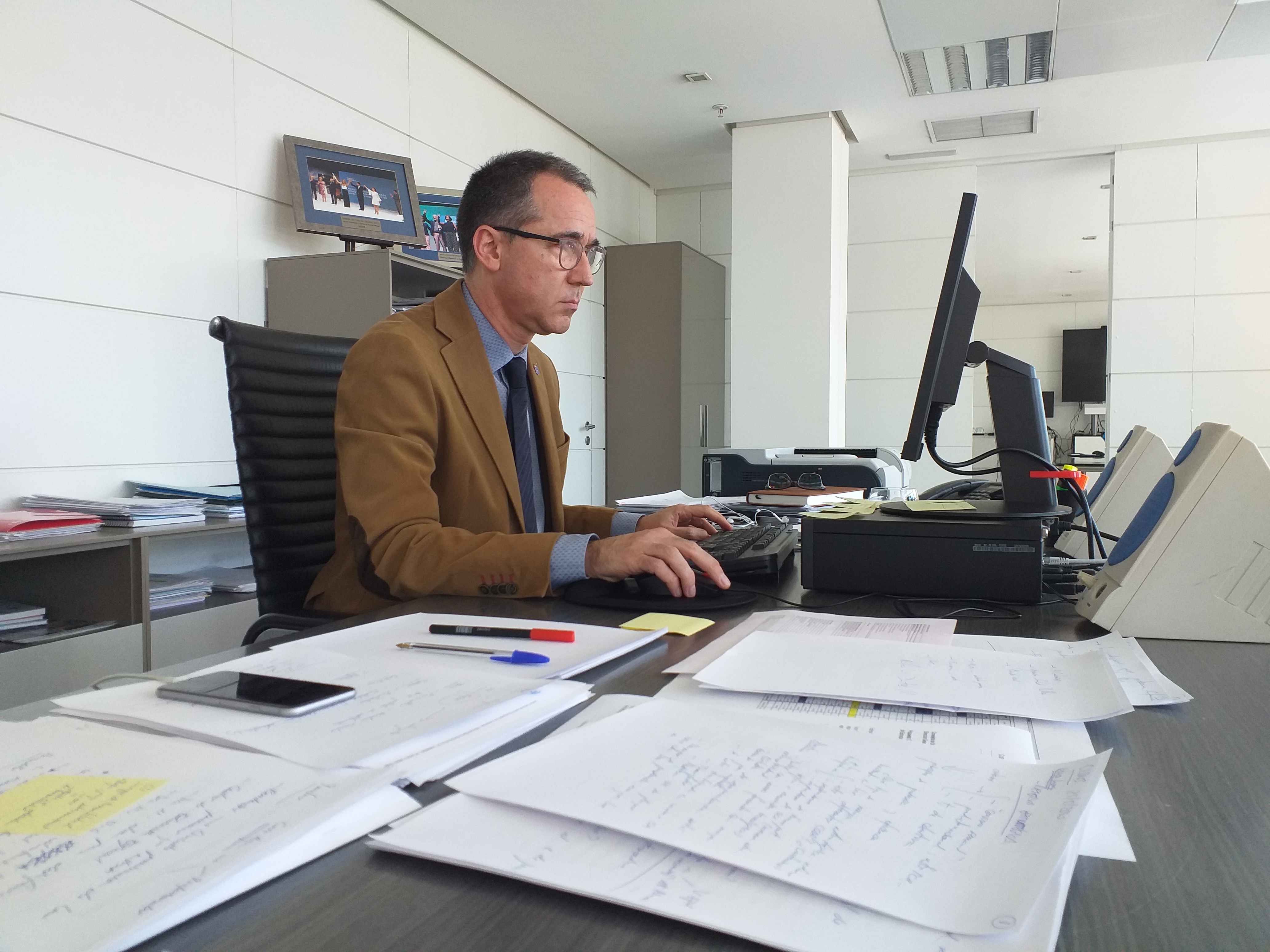 2020_05_28 Consejero de Salud grupo Covid